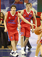 Kurbanov and Shabalkin (photo cskabasket.com)