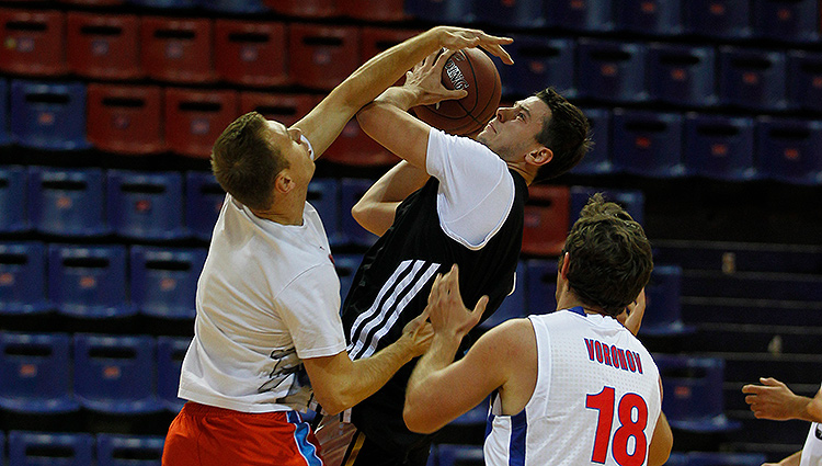 (фото: М. Сербин, cskabasket.com)