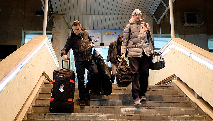 Dimitris Itoudis and Victor Khryapa (photo: M. Serbin, cskabasket.com)