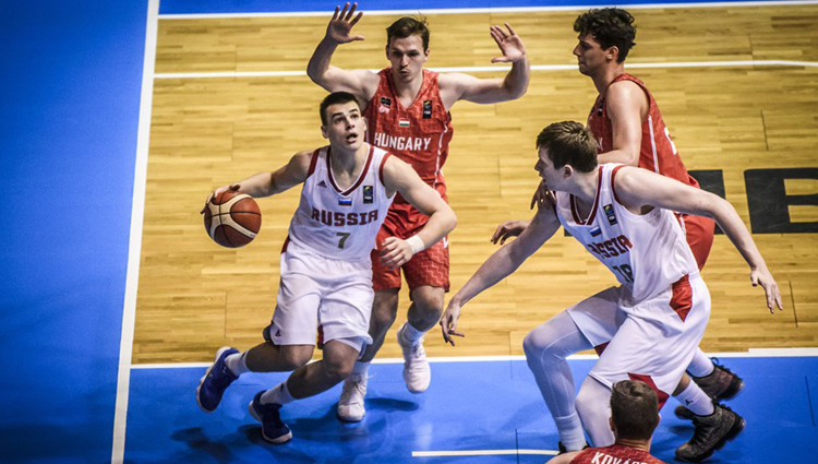   (: Fiba.com)