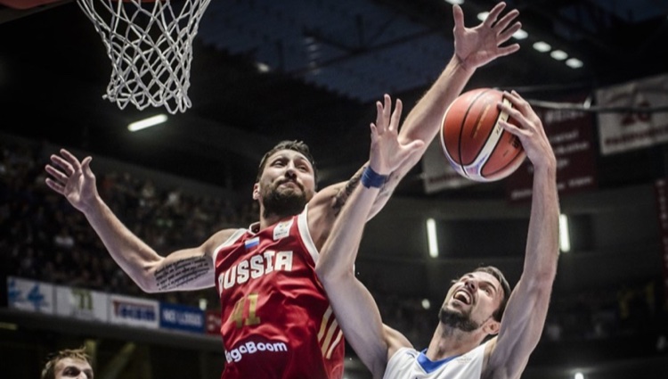   (: Fiba.com)