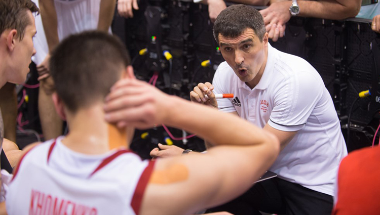   (: Fiba.com)